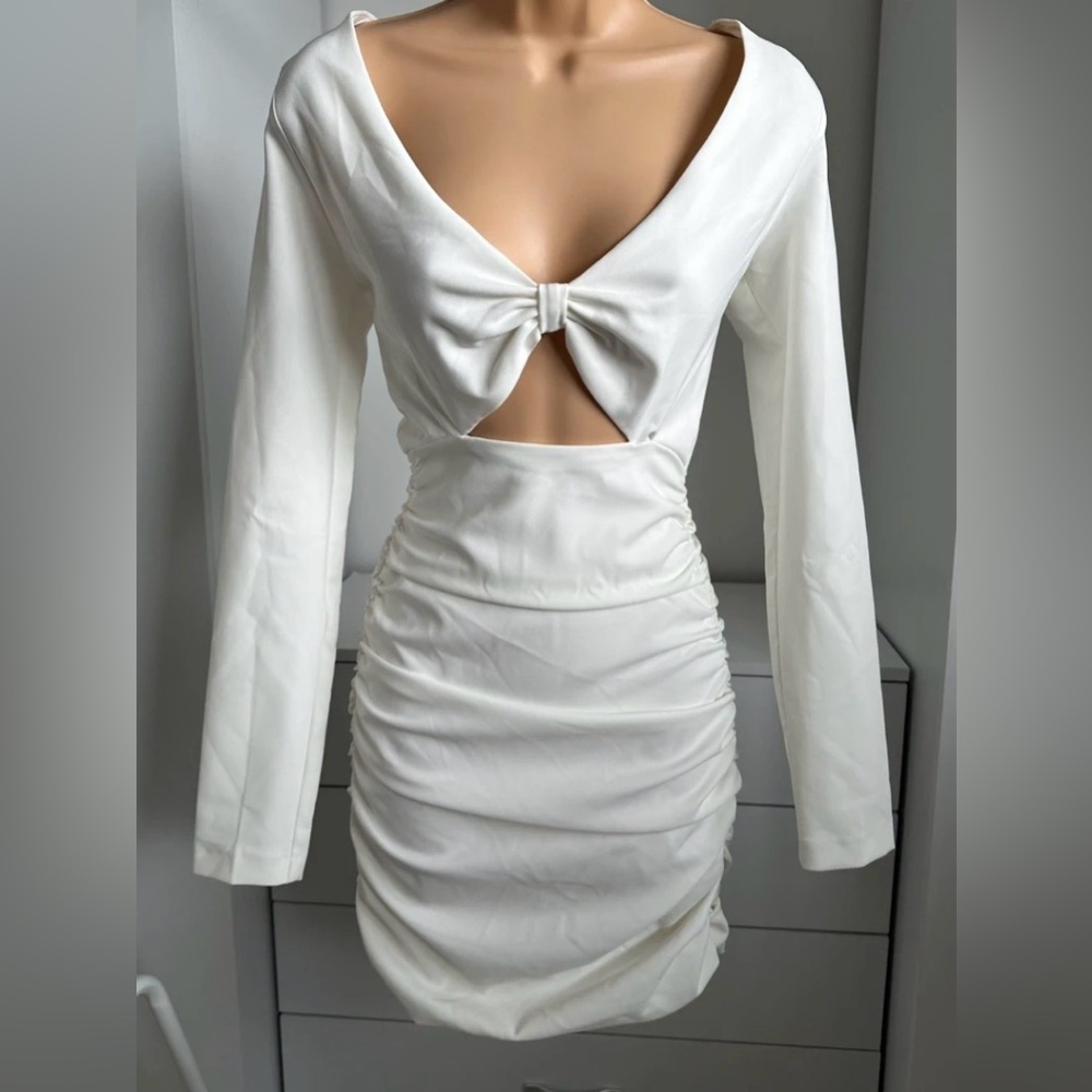 Elegant White Long-Sleeve Cutout Ruched Dress